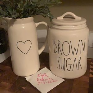 Reserved Lauren Paisley